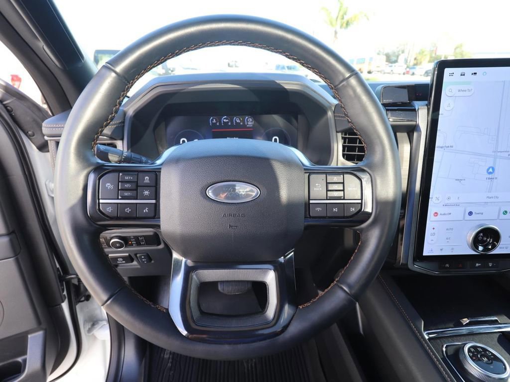 Certified 2024 Ford Expedition Platinum image 20