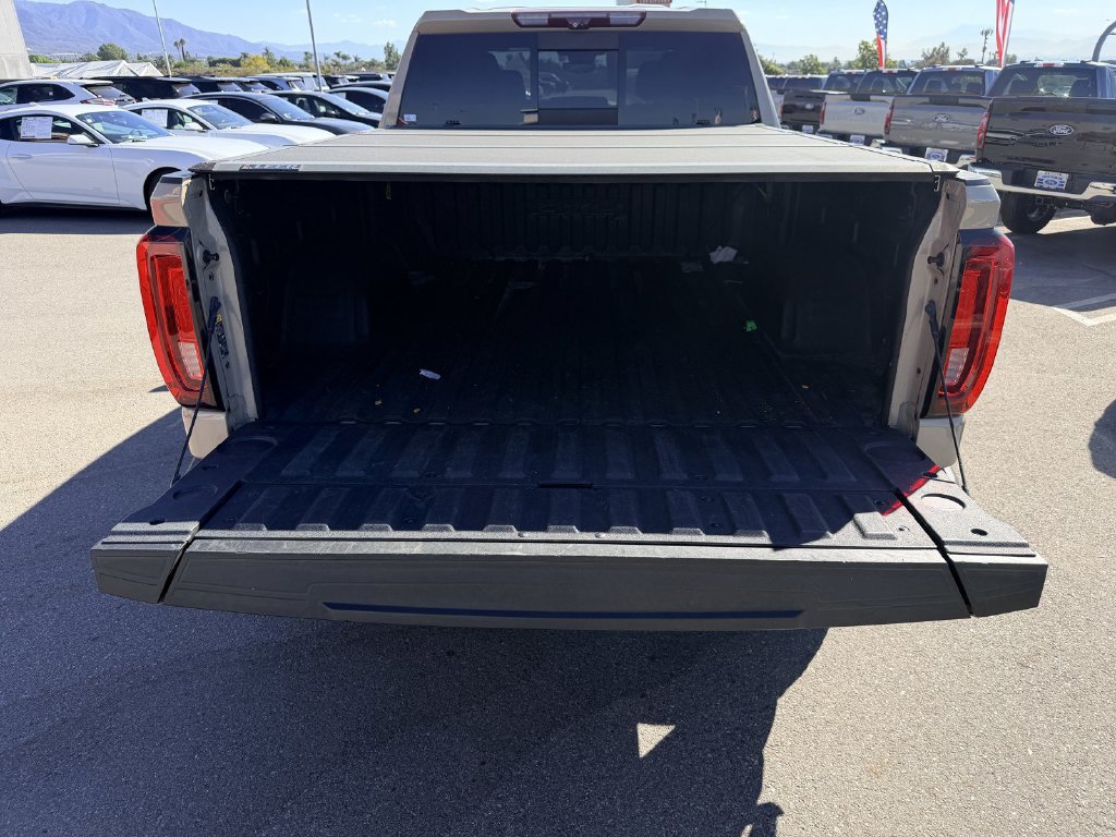 Used 2022 GMC Sierra 1500 AT4 w/ AT4 Premium Package AWD/4WD image 16