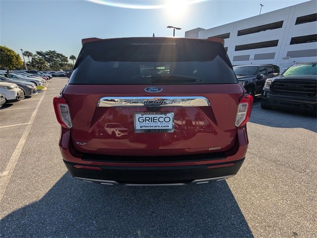 Certified 2023 Ford Explorer XLT w/ Equipment Group 202A image 3