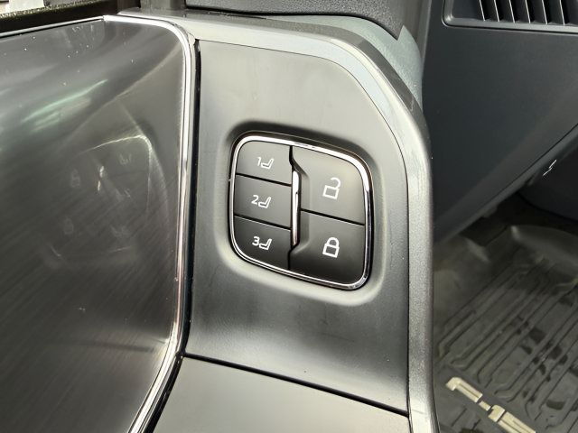 Certified 2023 Ford F150 Lariat AWD/4WD image 29