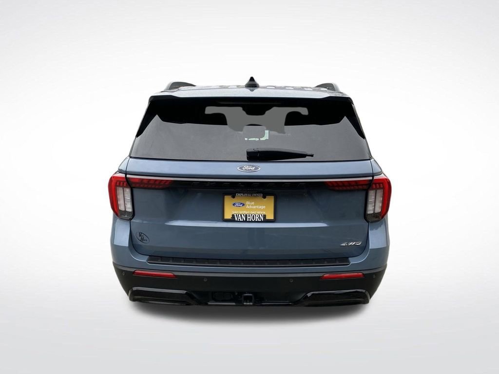Certified 2025 Ford Explorer ST-Line w/ Premium Package image 17