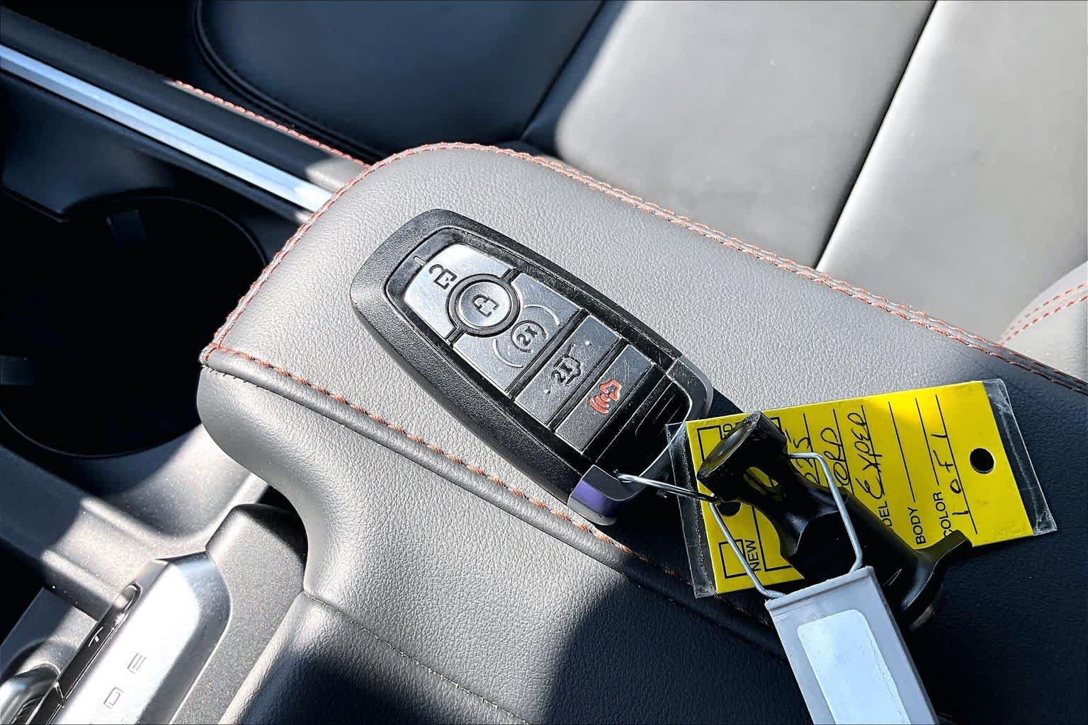 Certified 2025 Ford Expedition Active RWD image 15