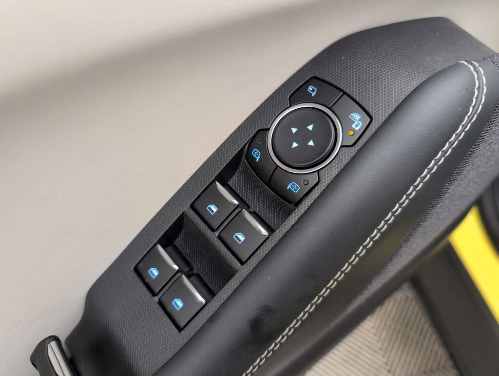 Certified 2025 Ford Mustang Mach-E Premium image 37