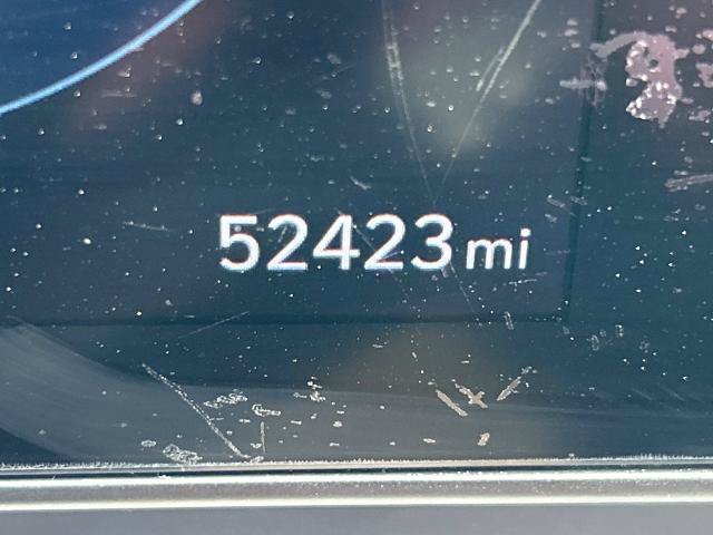 Used 2024 Hyundai Kona Limited FWD image 26