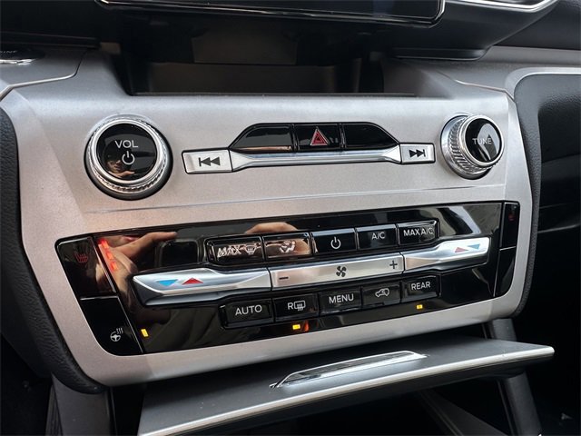 Certified 2023 Ford Explorer XLT w/ Equipment Group 202A image 24