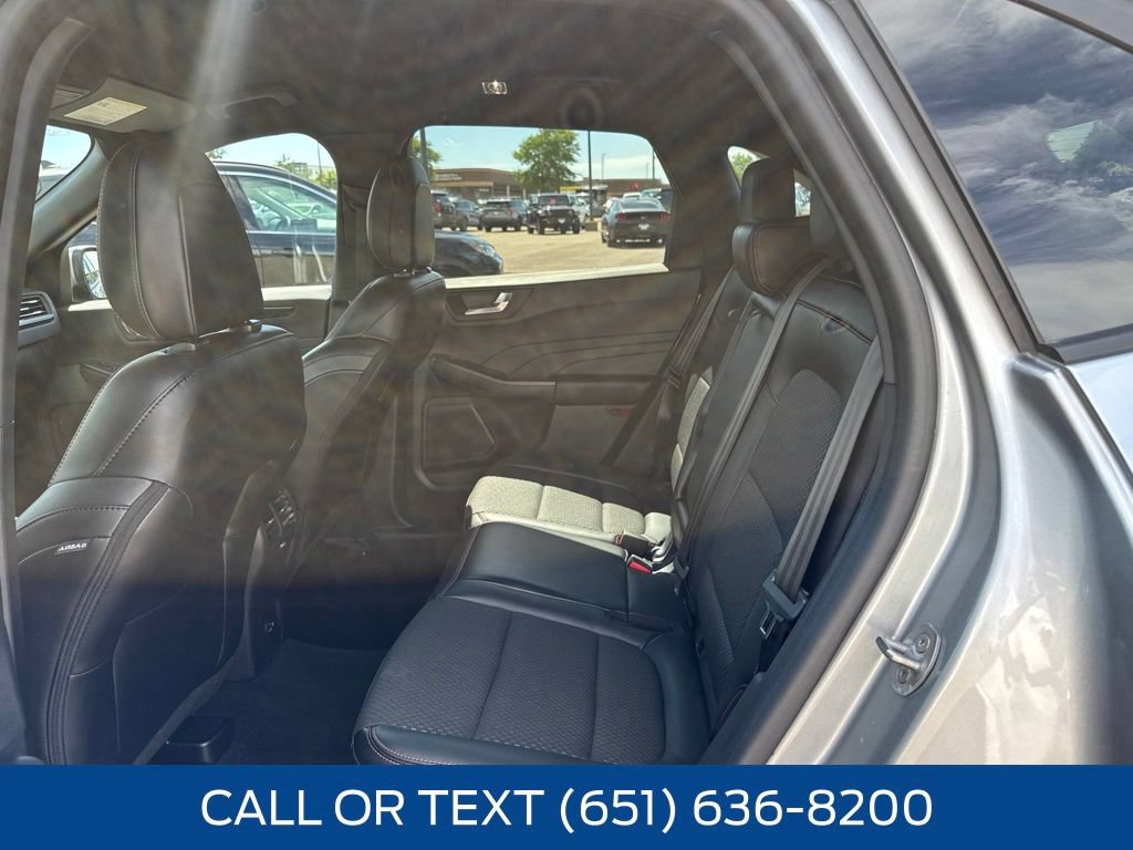 Certified 2023 Ford Escape ST-Line Elite AWD/4WD image 30