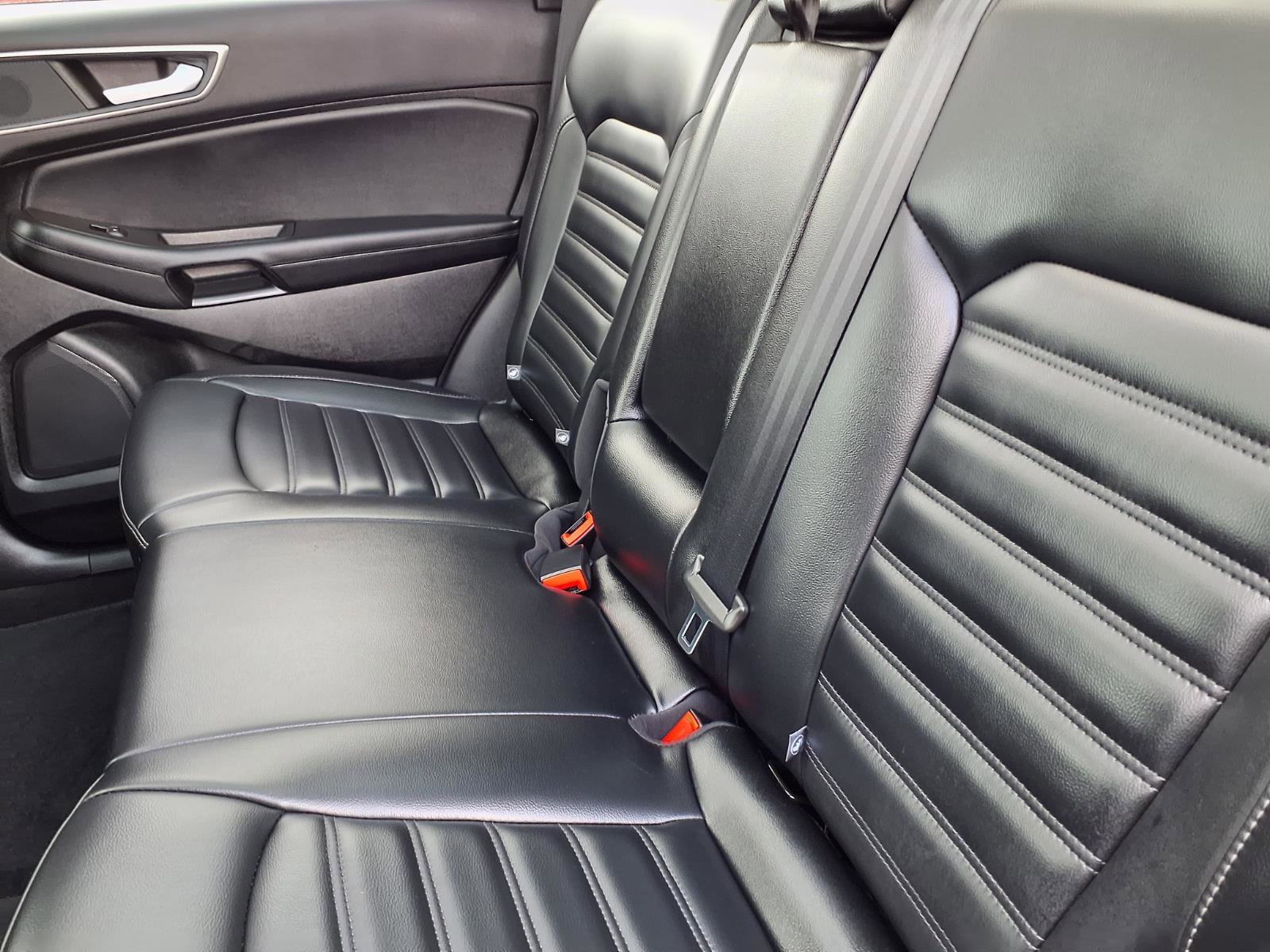 Certified 2024 Ford Edge SEL w/ Convenience Package image 7