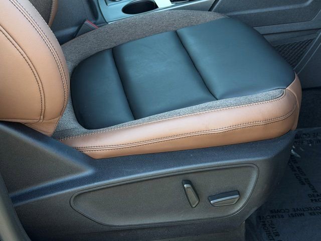 Certified 2025 Ford Bronco Sport Outer Banks w/ Outer Banks Tech Package+ AWD/4WD image 33