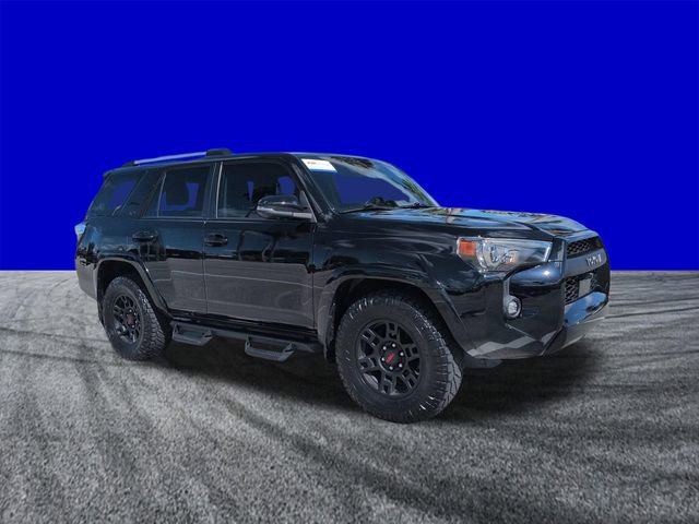 Used 2022 Toyota 4Runner SR5 Premium w/ Moonroof Package RWD image 2