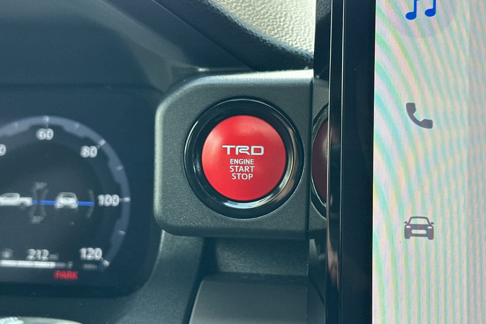 Used 2024 Toyota Tacoma TRD Off-Road w/ TRD Off Road Premium Package AWD/4WD image 21
