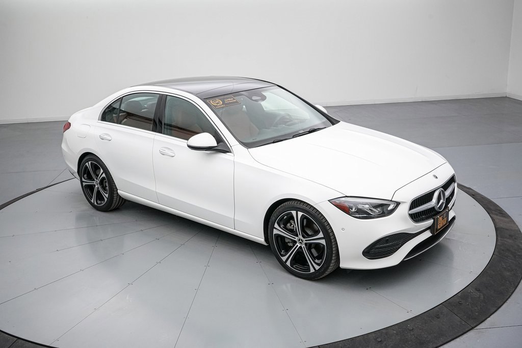 Used 2025 Mercedes-Benz C 300 Sedan image 8
