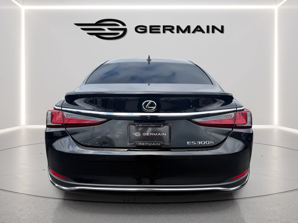 Used 2025 Lexus ES 300h w/ Premium Package FWD image 7