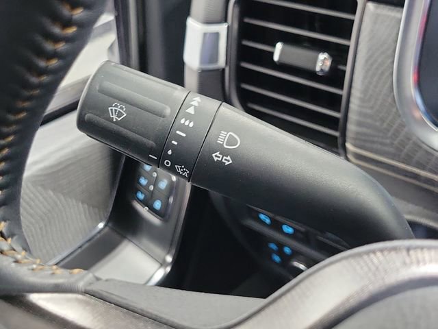 Certified 2022 Ford F150 Platinum w/ Equipment Group 701A High image 15