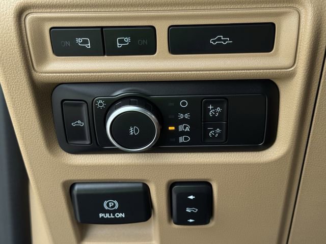 Certified 2022 Ford F150 Lariat w/ Equipment Group 502A High AWD/4WD image 27