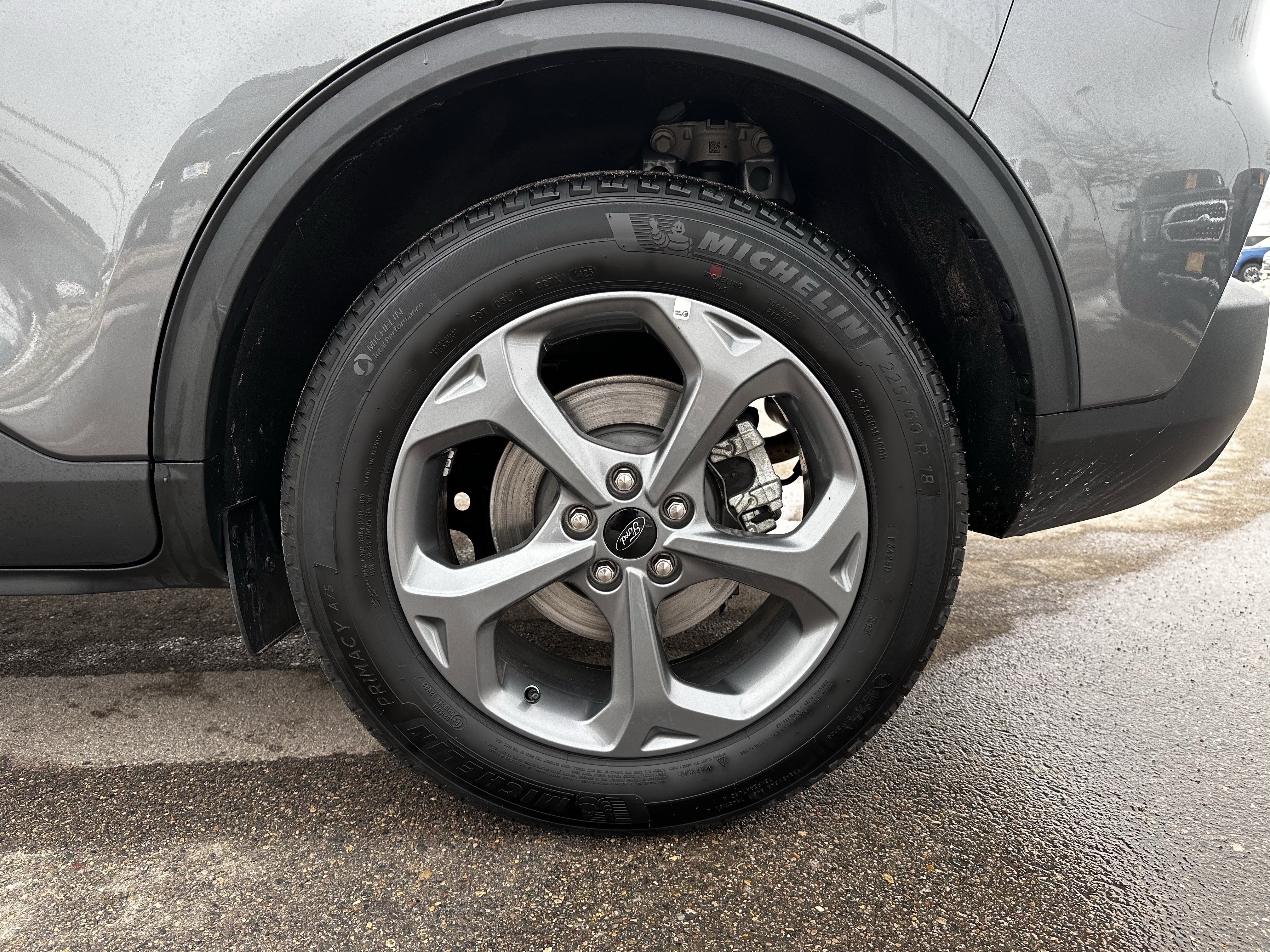 Certified 2025 Ford Escape ST-Line image 20