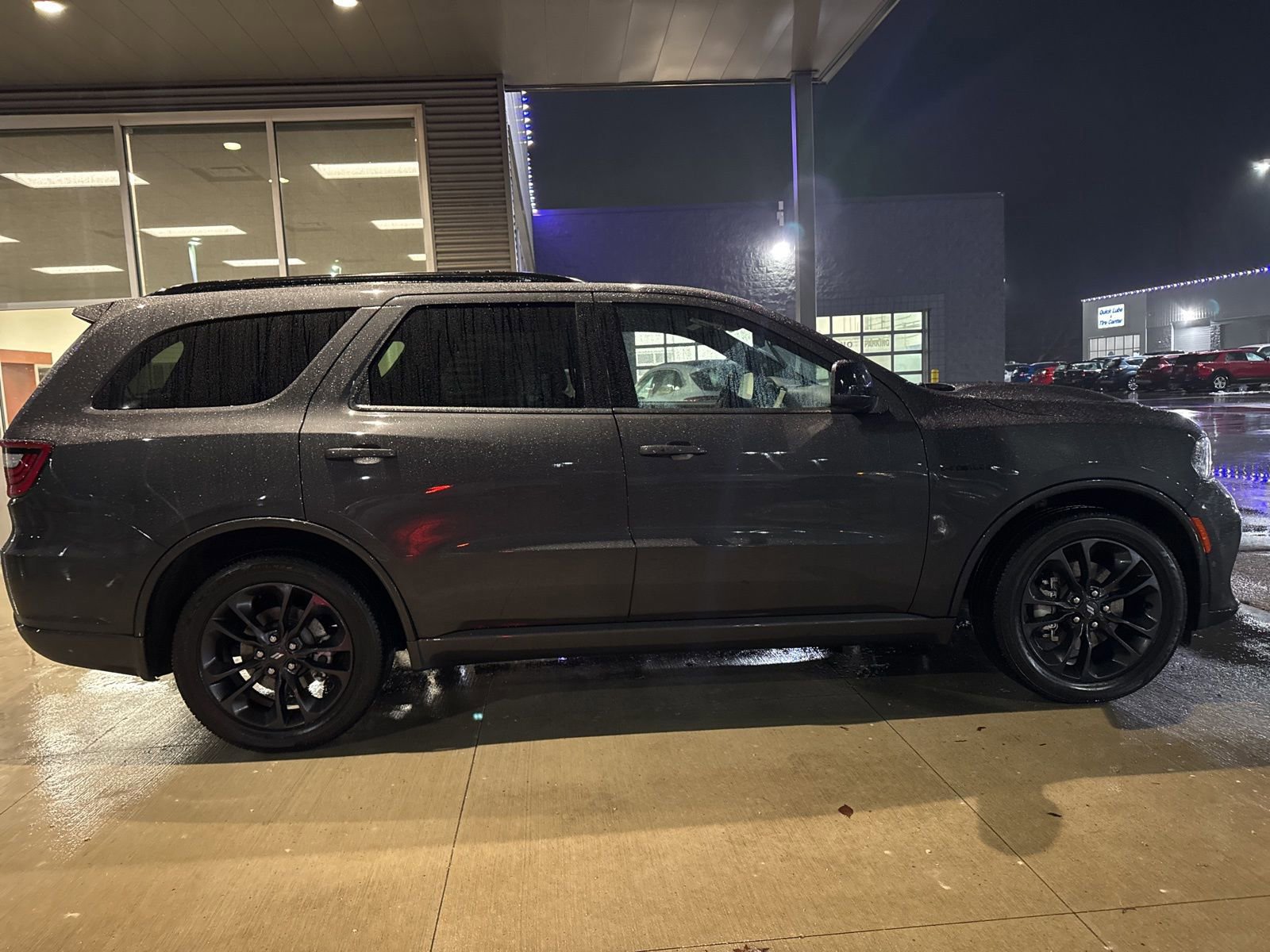 Used 2024 Dodge Durango R/T w/ Blacktop Package image 2