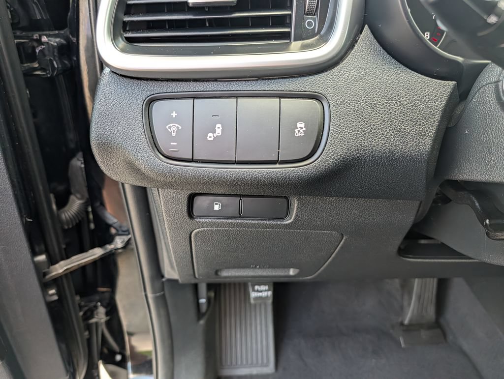 Used 2020 Kia Sorento S AWD/4WD image 20