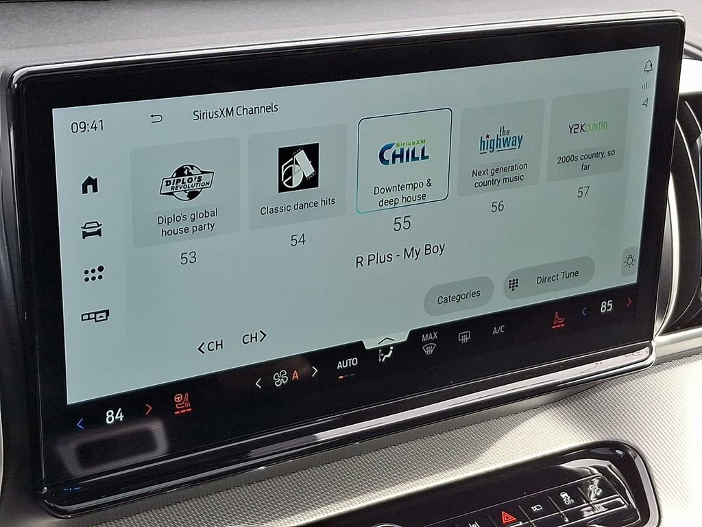 Certified 2025 Ford Expedition Active image 20