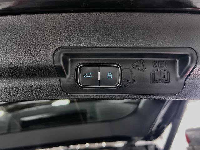 Certified 2023 Ford Explorer XLT w/ Equipment Group 202A RWD image 28