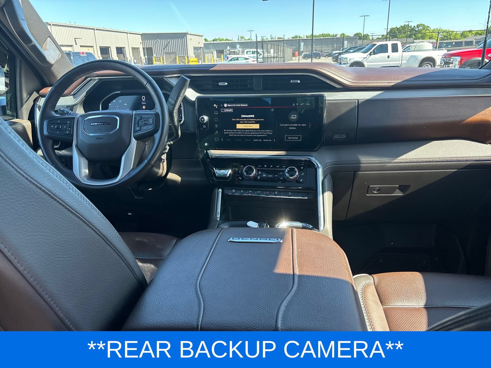 Used 2024 GMC Sierra 2500 Denali w/ Denali Reserve Package AWD/4WD image 9