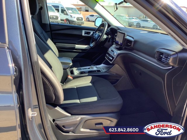Certified 2023 Ford Explorer XLT RWD image 18