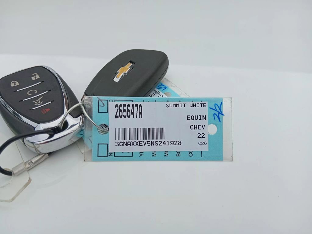 Used 2022 Chevrolet Equinox Premier image 24