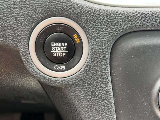 Used 2022 Dodge Charger SXT RWD image 38