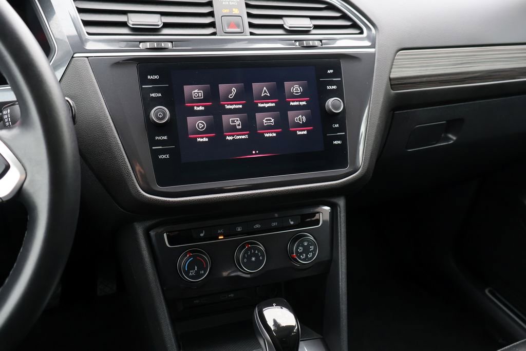 Used 2024 Volkswagen Tiguan Wolfsburg Edition FWD image 32