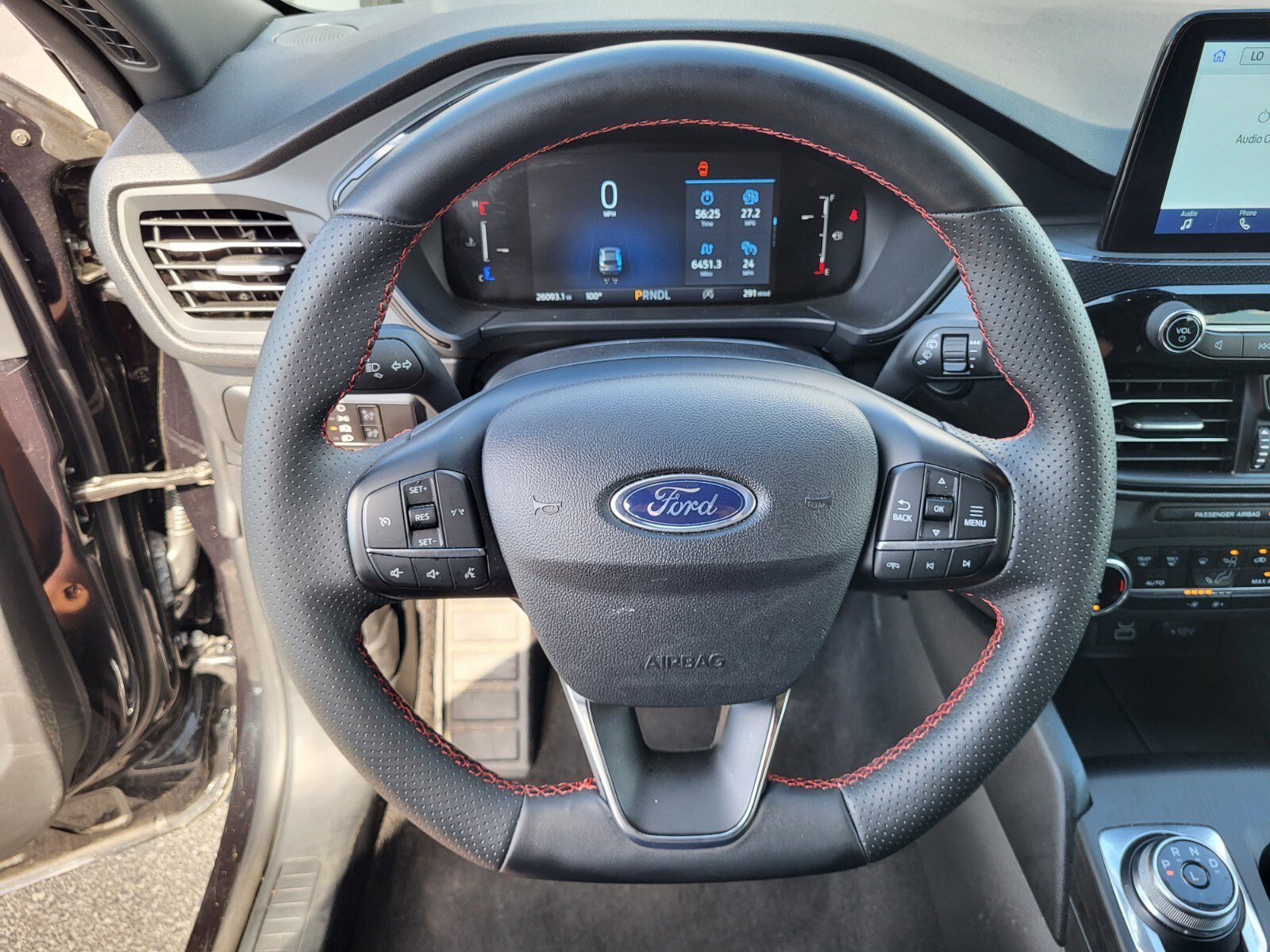 Certified 2025 Ford Escape ST-Line FWD image 27