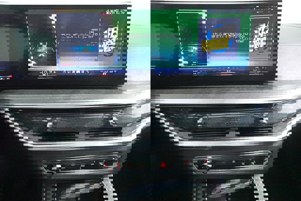 Used 2024 BMW X5 xDrive40i image 14