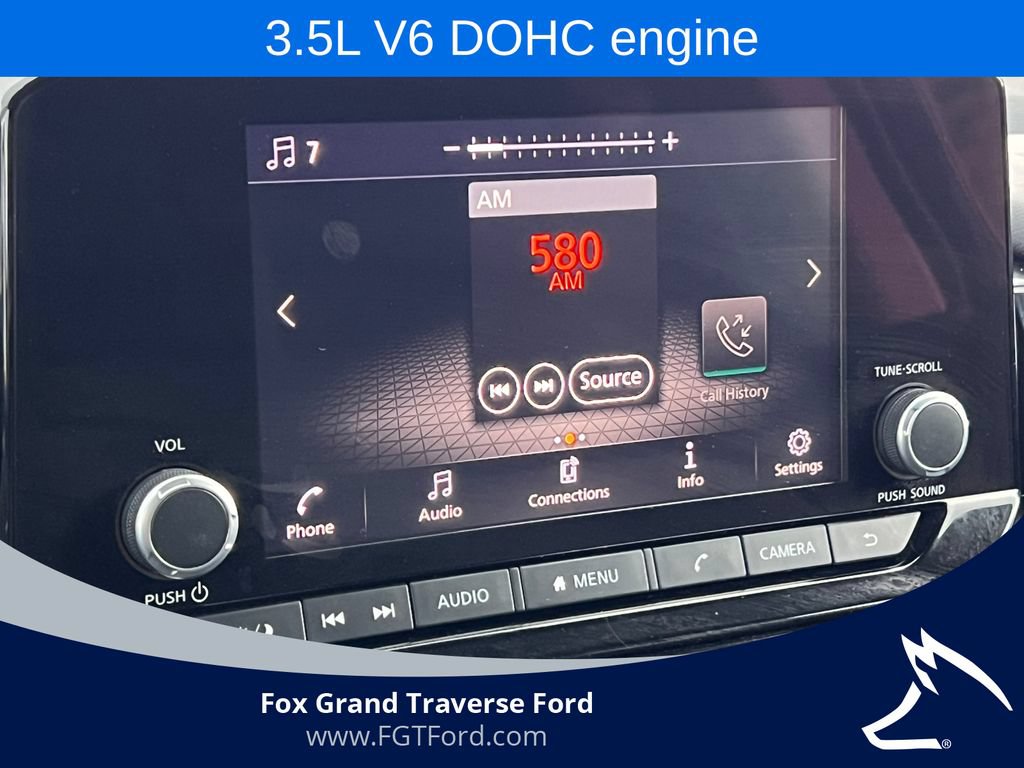 Used 2025 Nissan Pathfinder SV AWD/4WD image 23