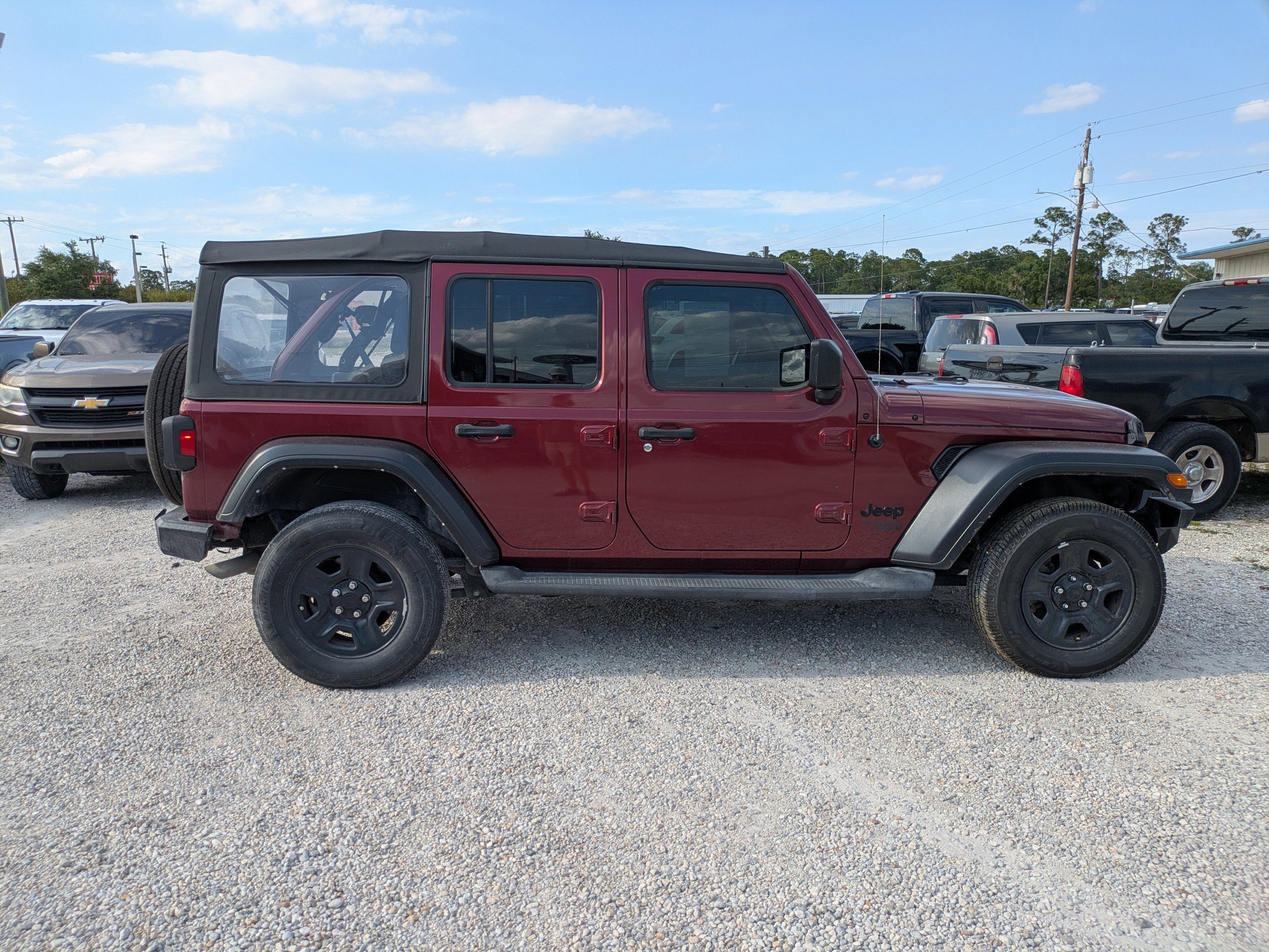 Used 2021 Jeep Wrangler Unlimited Sport AWD/4WD image 6