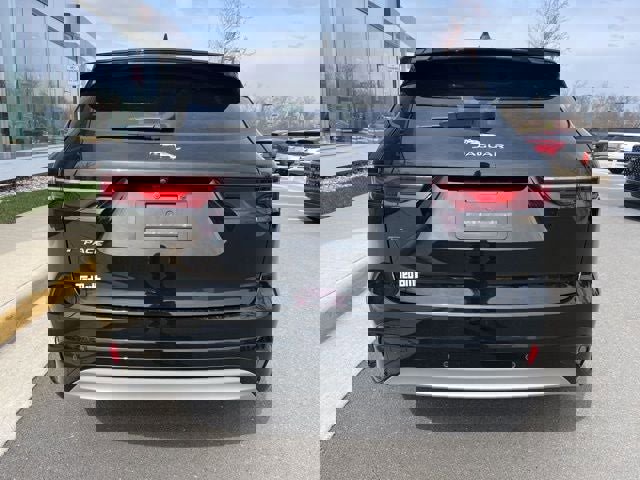 Used 2021 Jaguar F-PACE S image 4