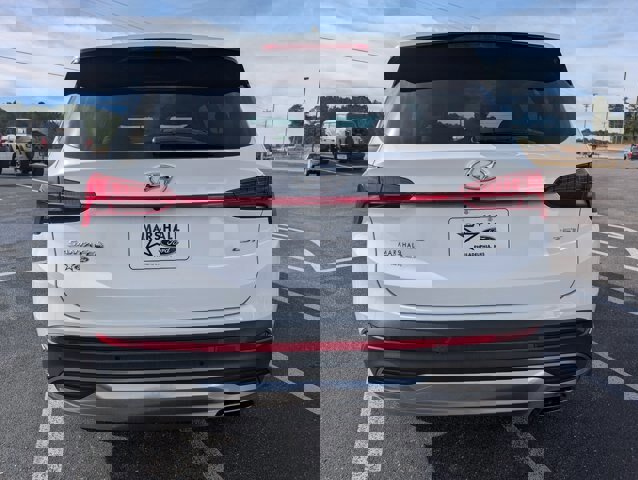 Used 2023 Hyundai Santa Fe Limited image 4