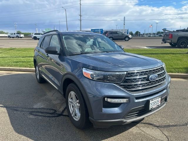 Certified 2021 Ford Explorer XLT w/ Equipment Group 202A AWD/4WD image 5