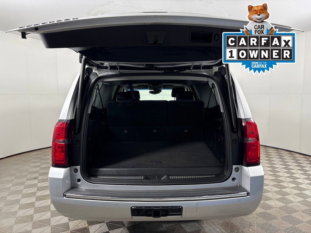 Used 2018 Chevrolet Suburban Premier image 16