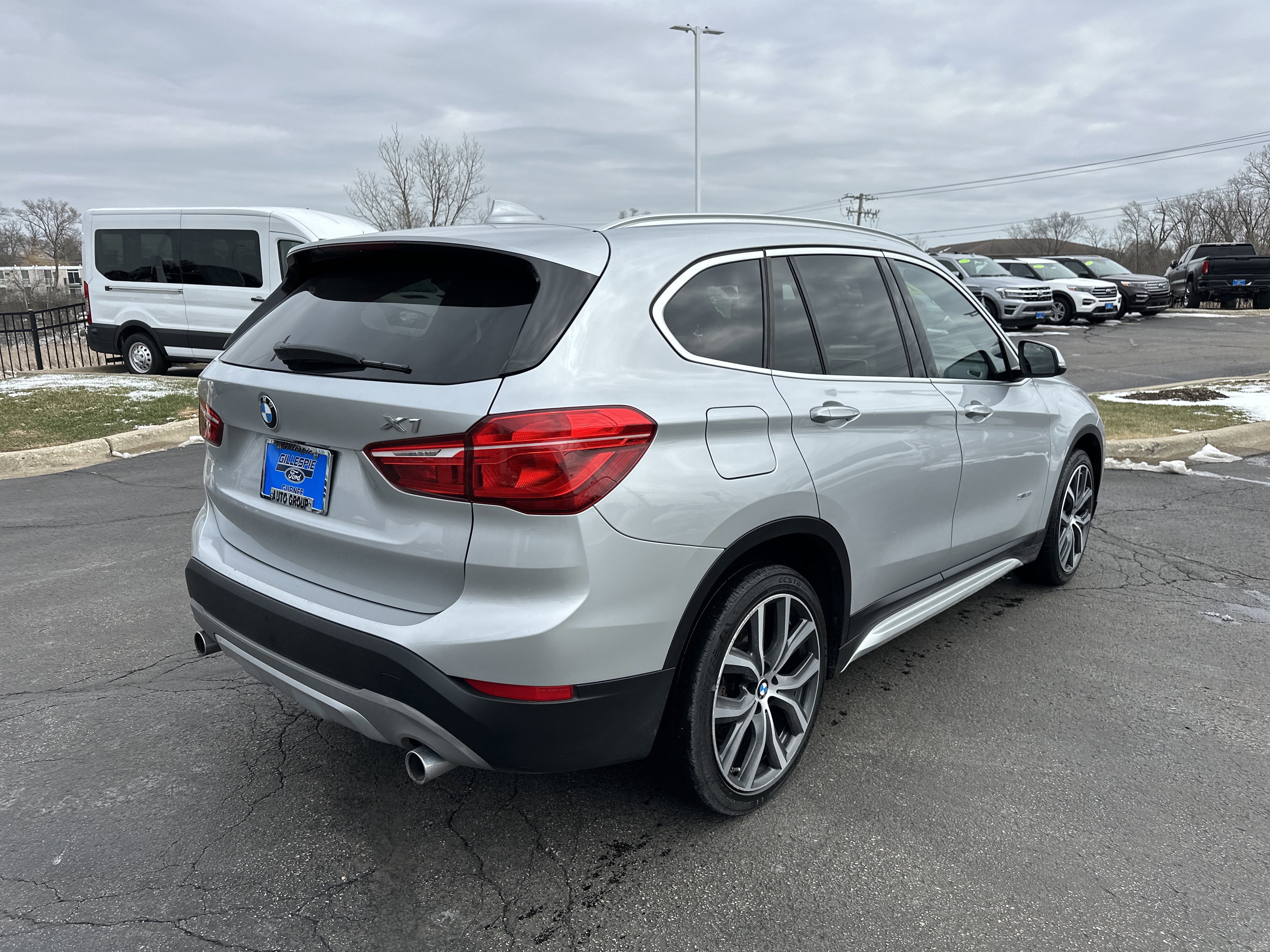 Used 2018 BMW X1 sDrive28i image 3