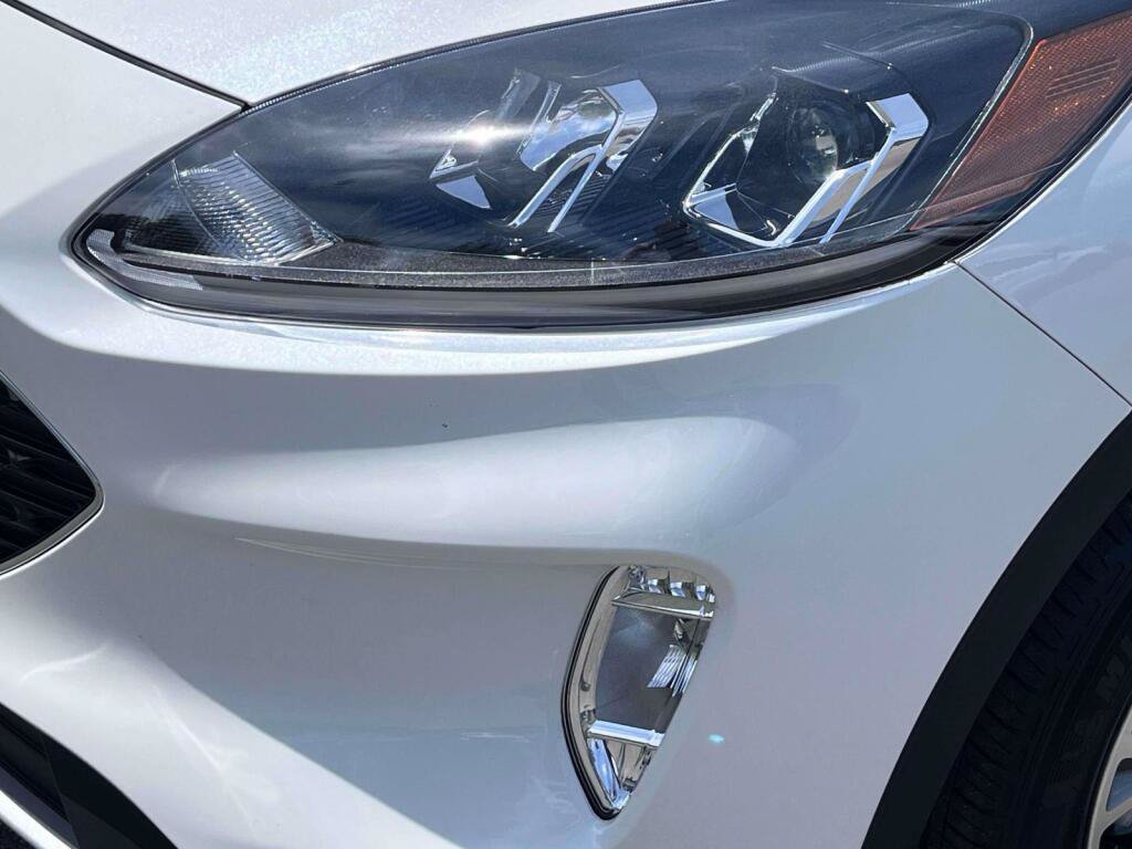 Certified 2022 Ford Escape SEL AWD/4WD image 14