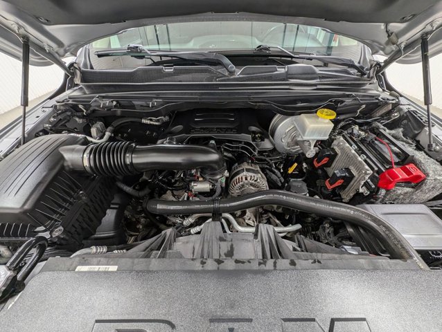 Used 2019 RAM 1500 Laramie image 11