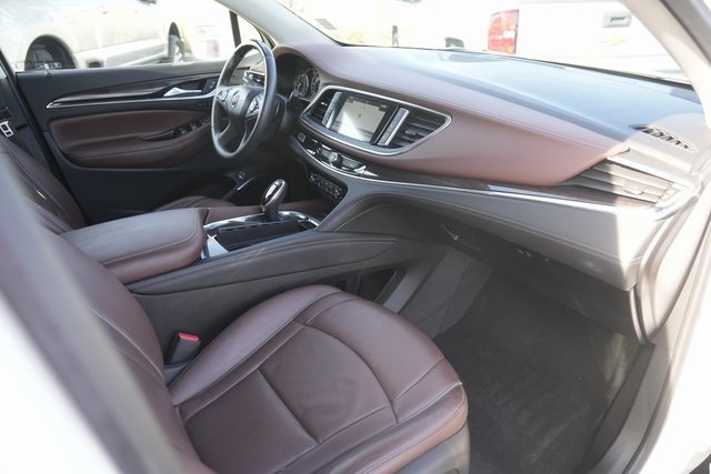 Used 2018 Buick Enclave Avenir w/ Avenir Technology Package image 18