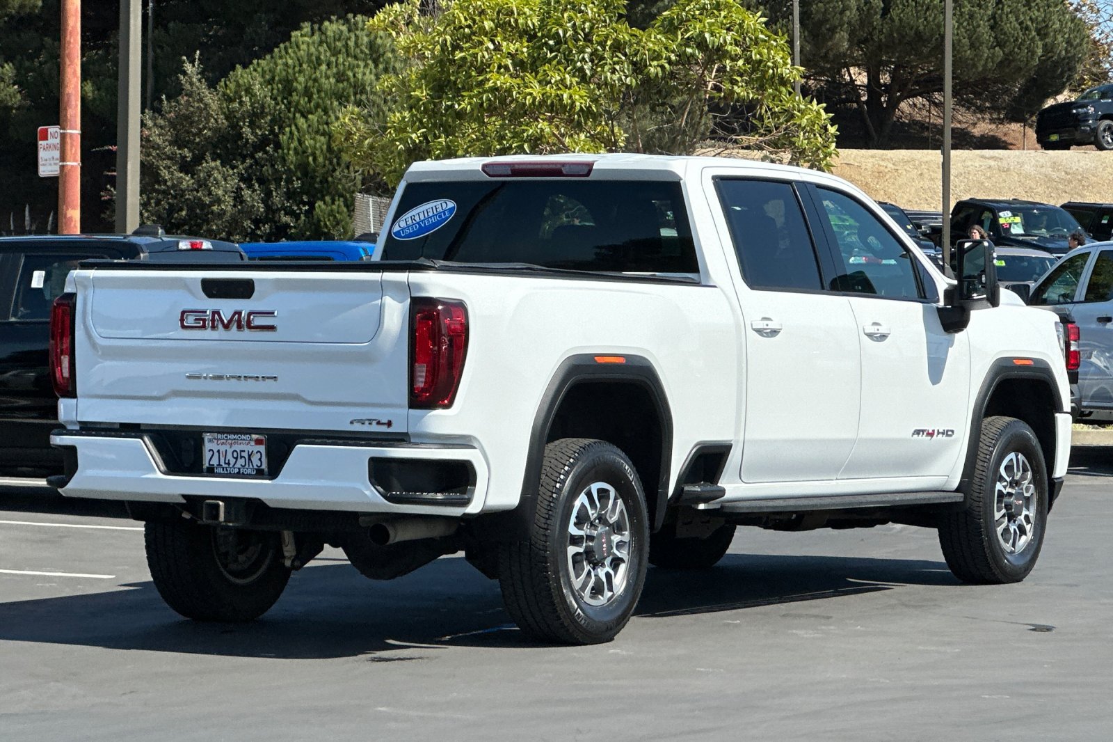 Used 2022 GMC Sierra 2500 AT4 AWD/4WD image 5