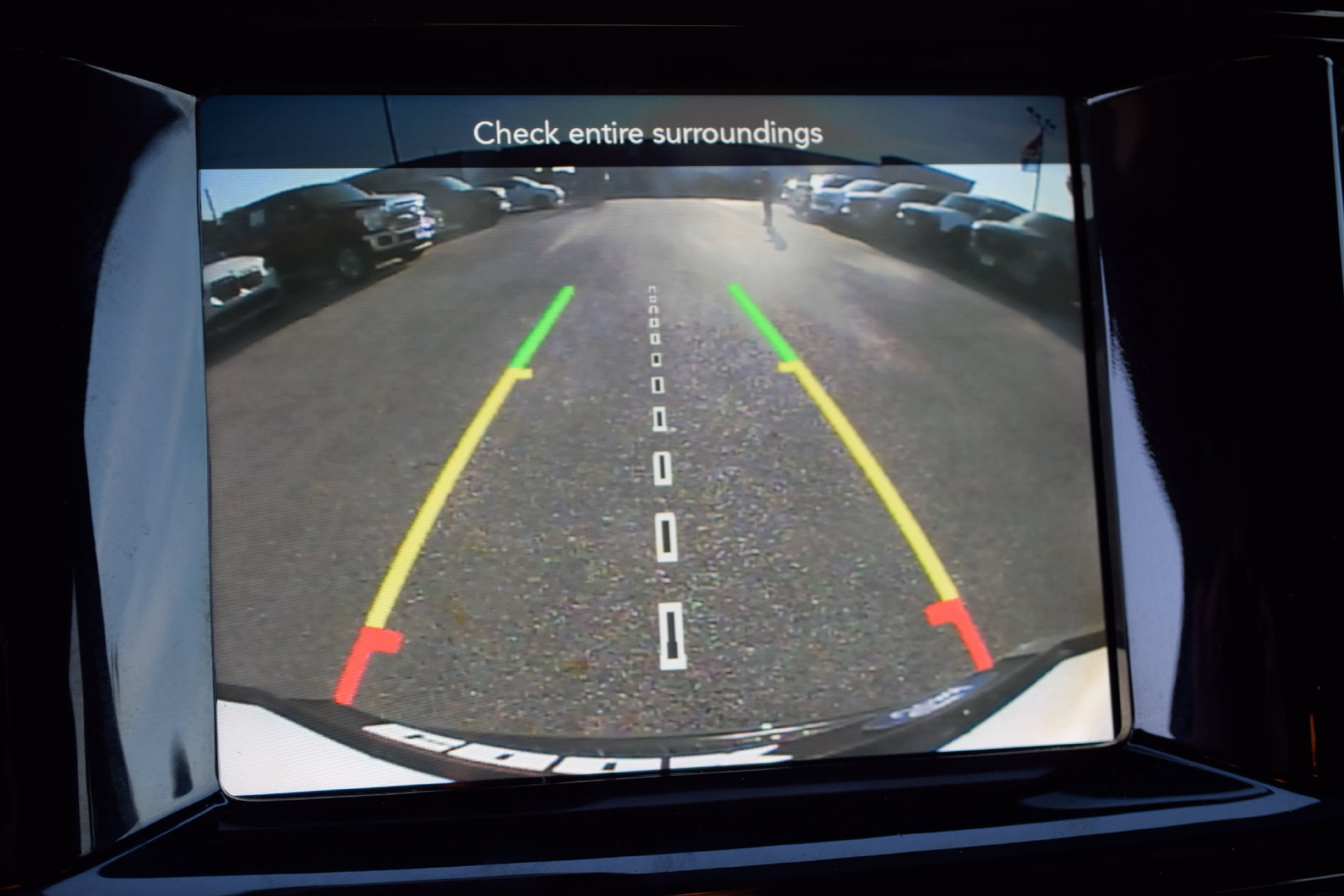 Used 2022 Dodge Durango SXT w/ Blacktop Package AWD/4WD image 13