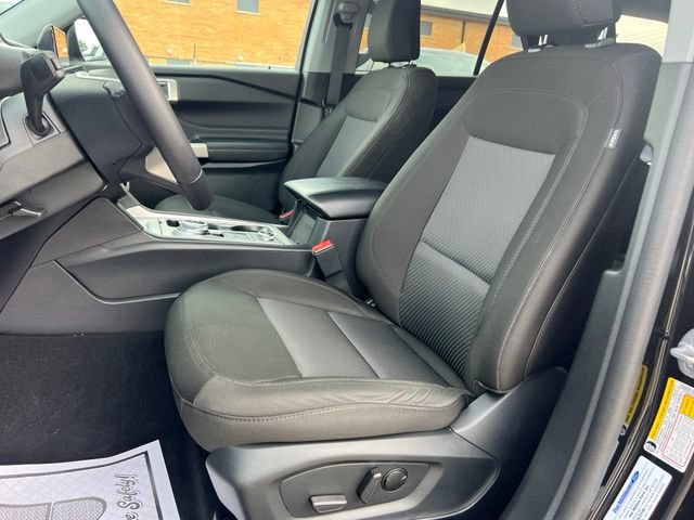 Certified 2024 Ford Explorer XLT AWD/4WD image 19
