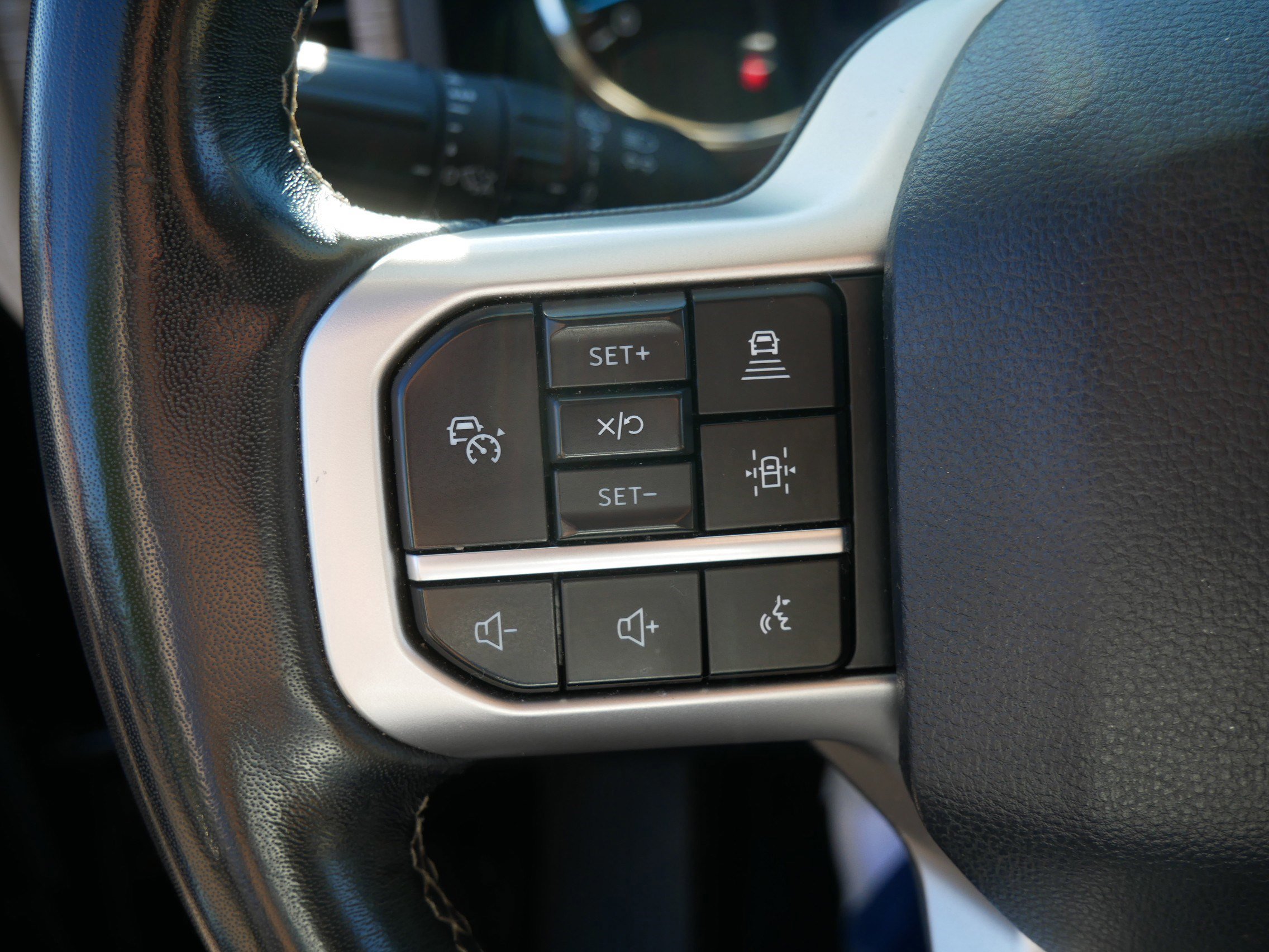 Certified 2024 Ford Expedition Limited image 29