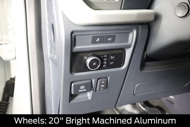 Certified 2023 Ford Expedition XLT image 44