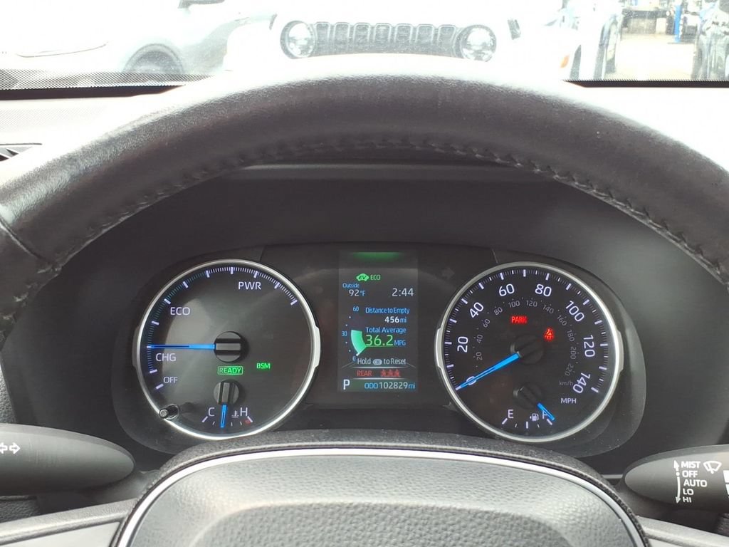 Used 2022 Toyota RAV4 SE w/ Convenience Package AWD/4WD image 15