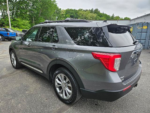 Certified 2022 Ford Explorer XLT w/ Equipment Group 202A AWD/4WD image 7