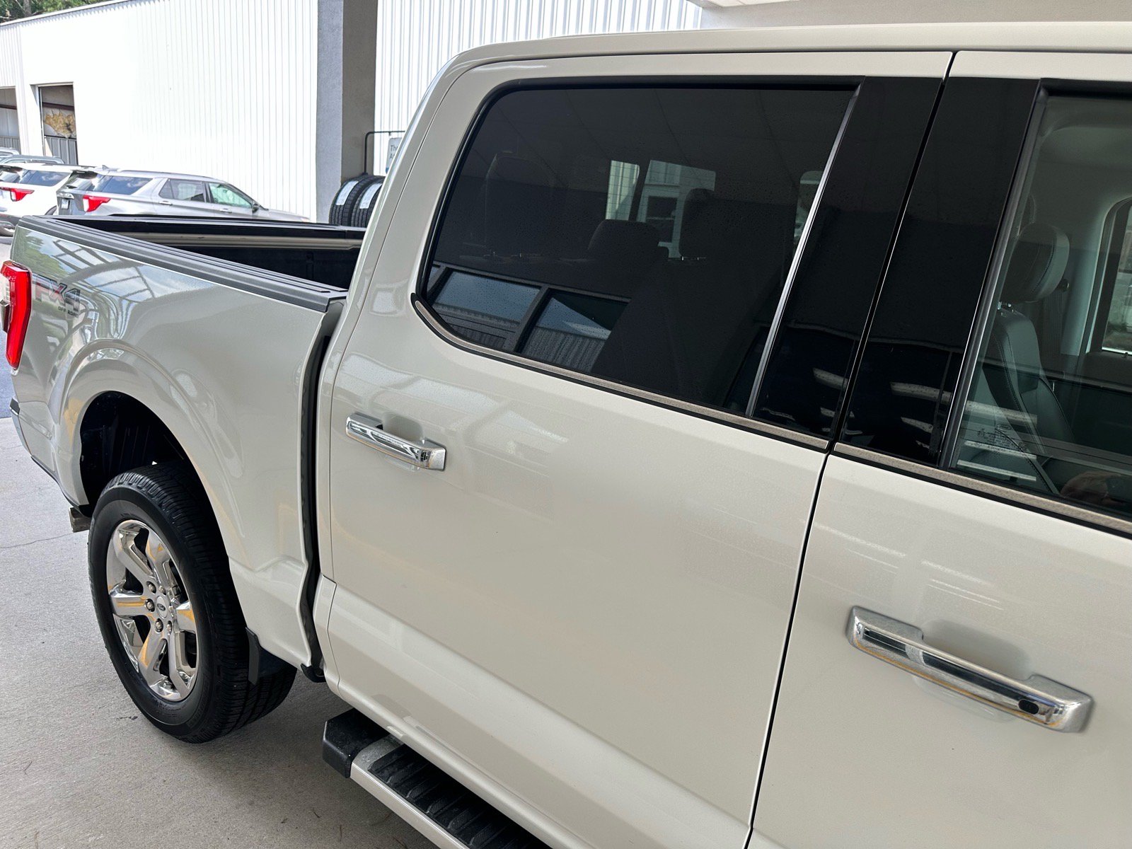 Certified 2023 Ford F150 Lariat w/ Trailer Tow Package AWD/4WD image 10