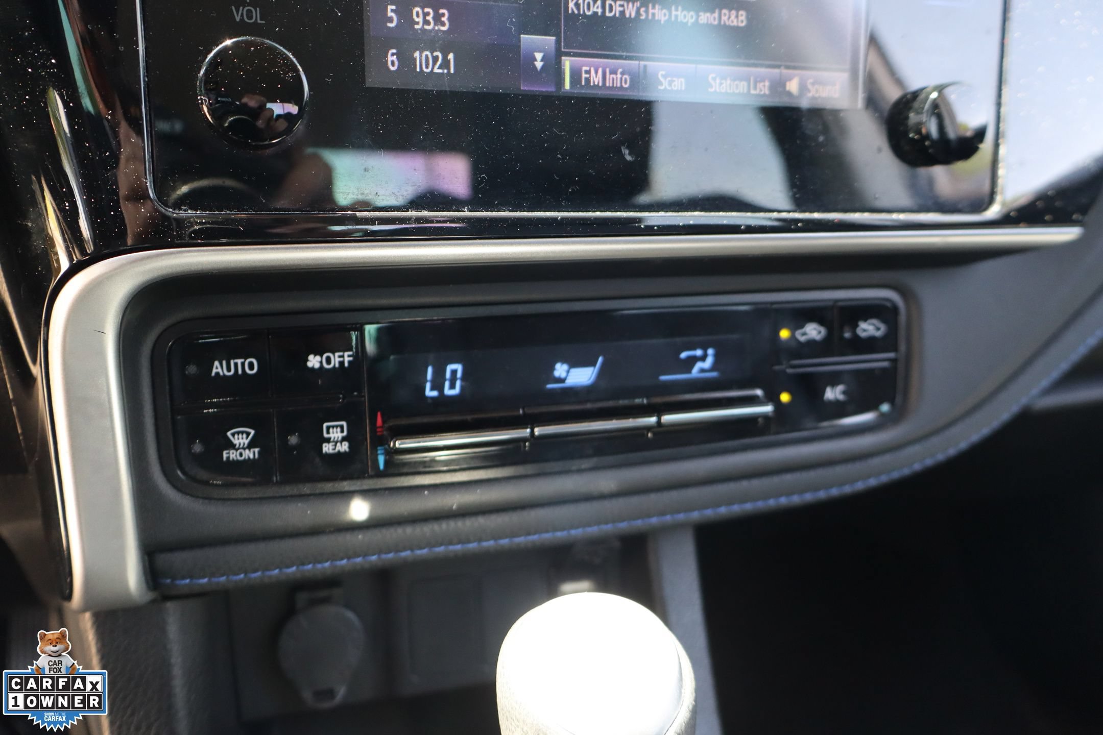Used 2019 Toyota Corolla SE FWD image 20