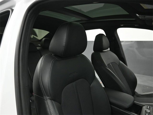 Used 2023 Kia K5 GT-Line image 48